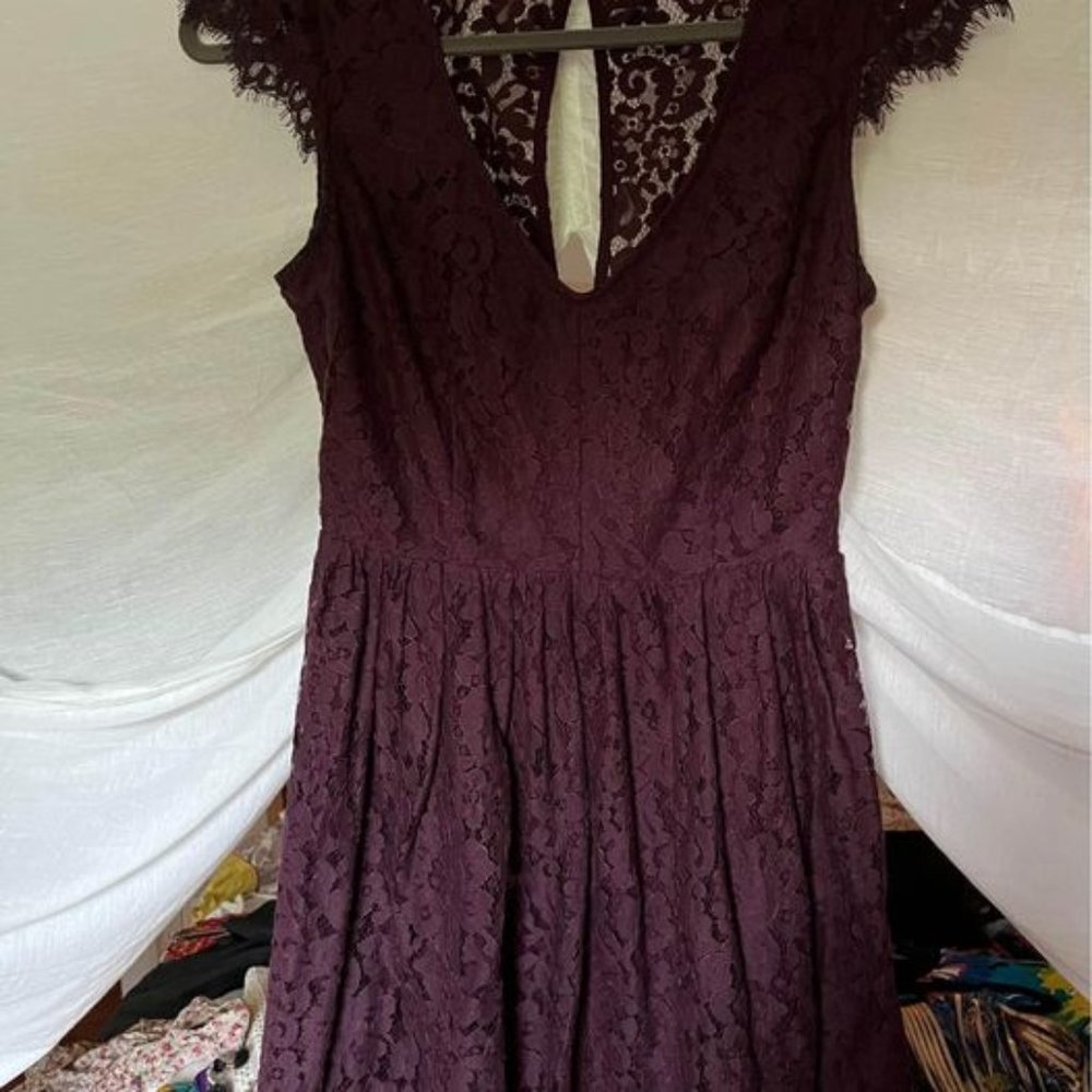 Urban Outfitters Kimchi Blue adorable wine purple lace cutout flare dress, size